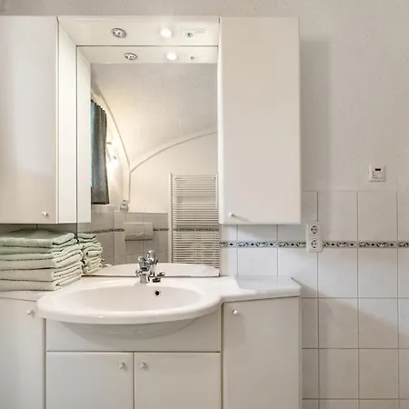 Ahrens Appartement *